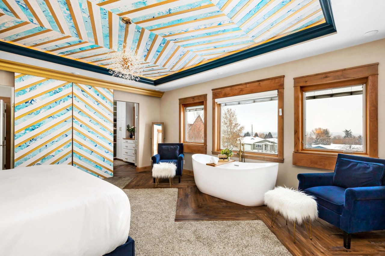 Great Falls Luxe Retreat, photo 1 of 69